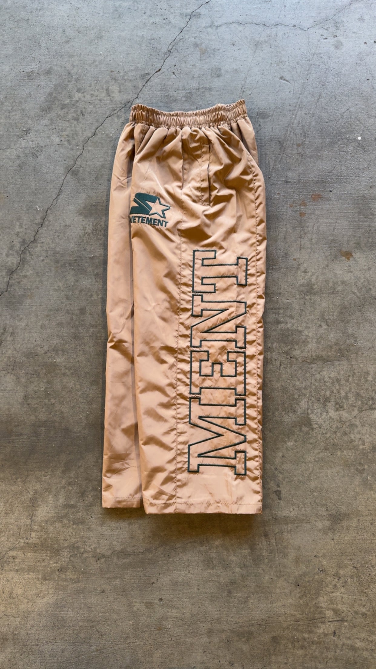 STVRTER Green Sweats